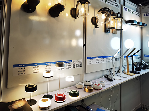 Am 15. Dezember 2023 nahm wir an der Hong Kong Spring Lighting Exhibition teil